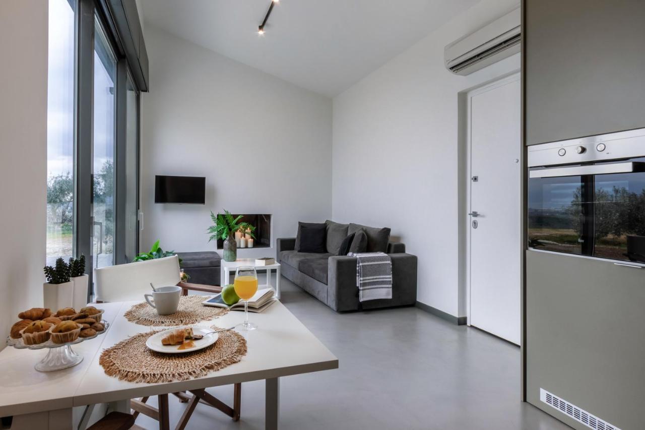 Assos Villas Corinth Exteriör bild